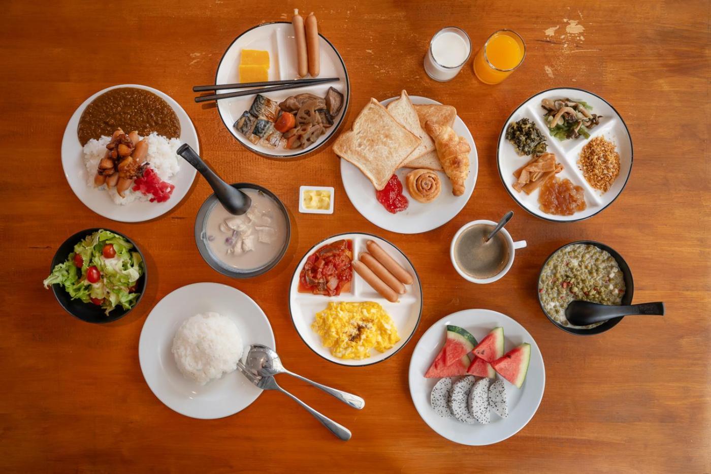 Kokotel Bangkok Surawong מראה חיצוני תמונה